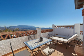 La Almunia de la Alpujarra, Yegen